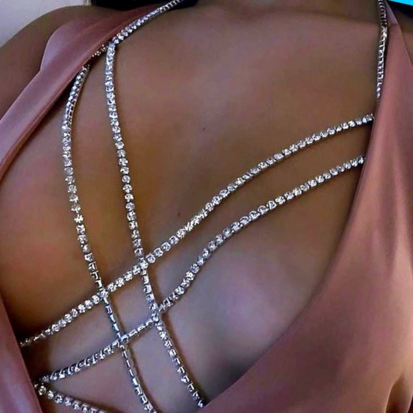 Jewelry - 💫SILVER BRA BODY JEWELRY